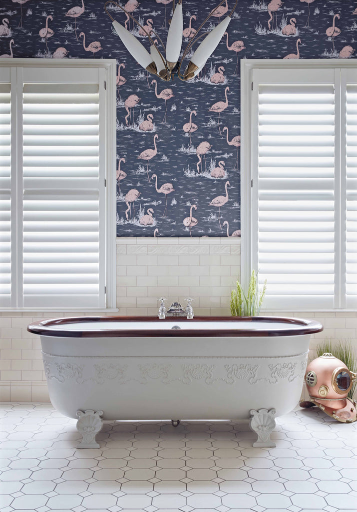 Bathroom Shot Flamingos Wallpaper 112/11041