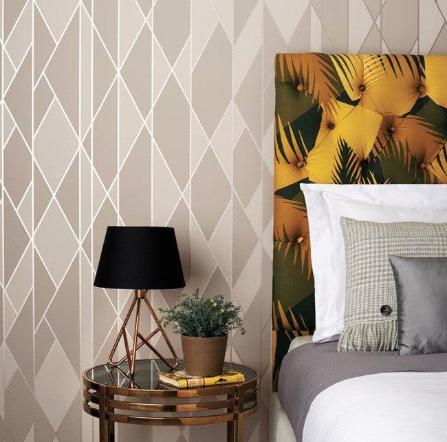 Oblique 105/11046 Cole & Son Wallpaper | Geometric 2 | Room Shot